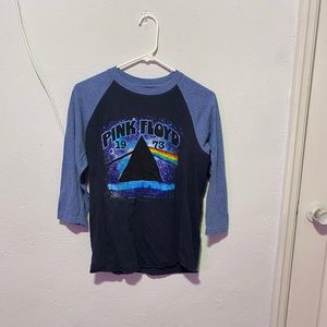 Pink Floyd shirt